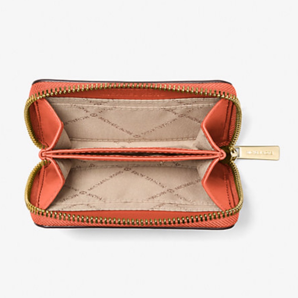 Michael Kors Jet Set Travel Medium Color-Block Zip Around Wallet Card Case 
NWT - Picture 2 of 16